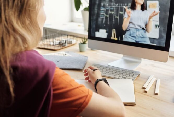 الصورة المصغرة للدورة